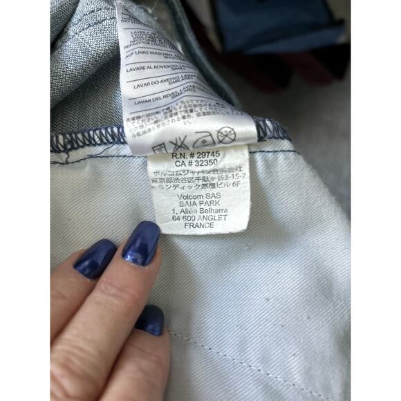 EUC Volcom Painterly Denim Chambray slim leg Jumpsuit Size XS - Picture 13 of 15